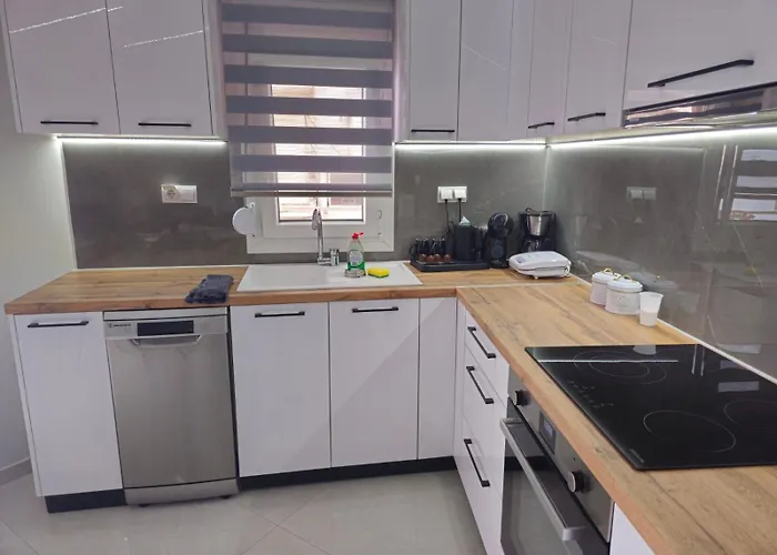 Shipyard View Apartment
